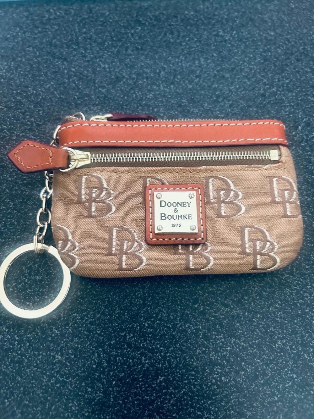 Dooney & Bourke card key holder